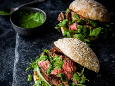 Prego Beef Sandwiches
