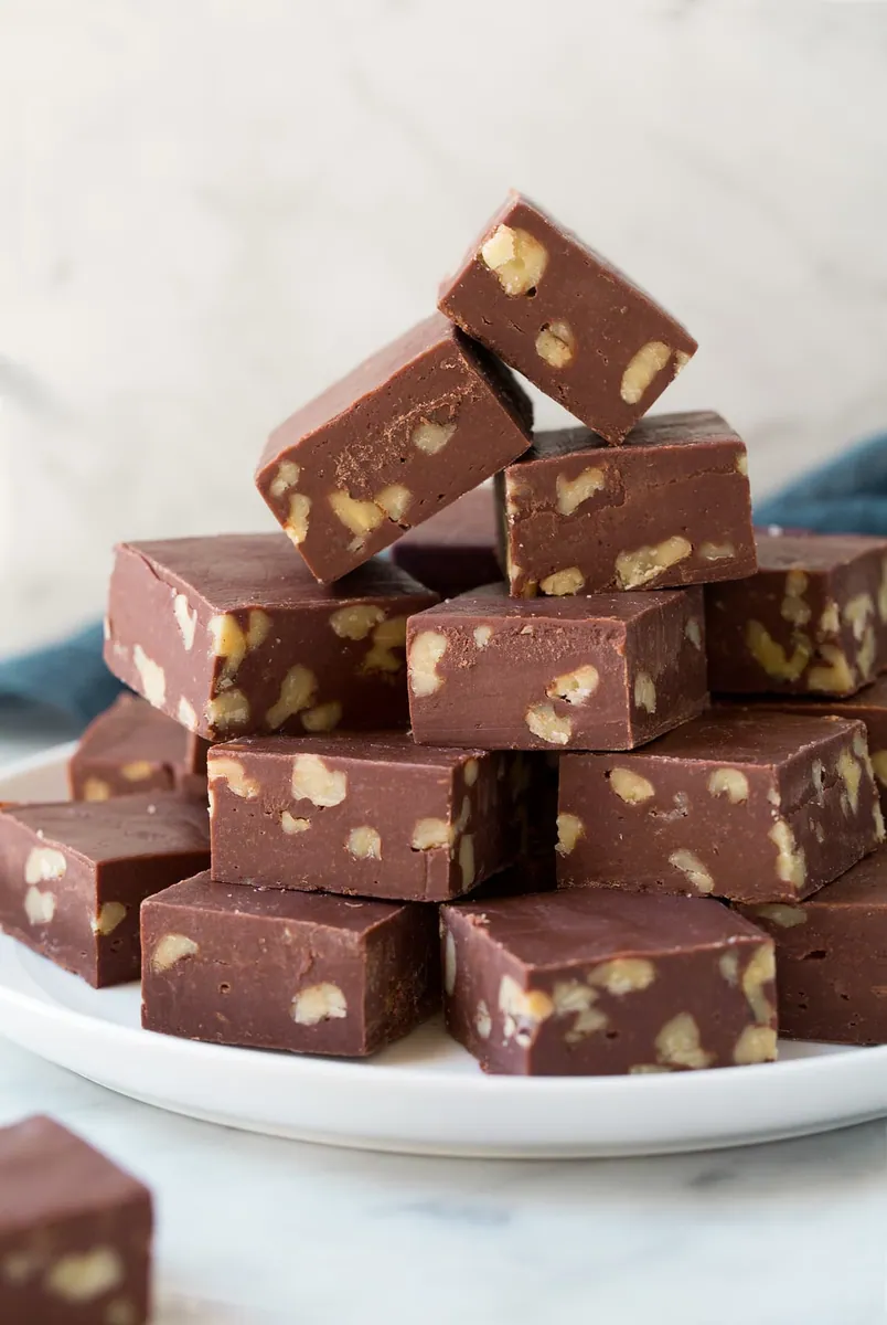 Chocolate Walnut Fudge