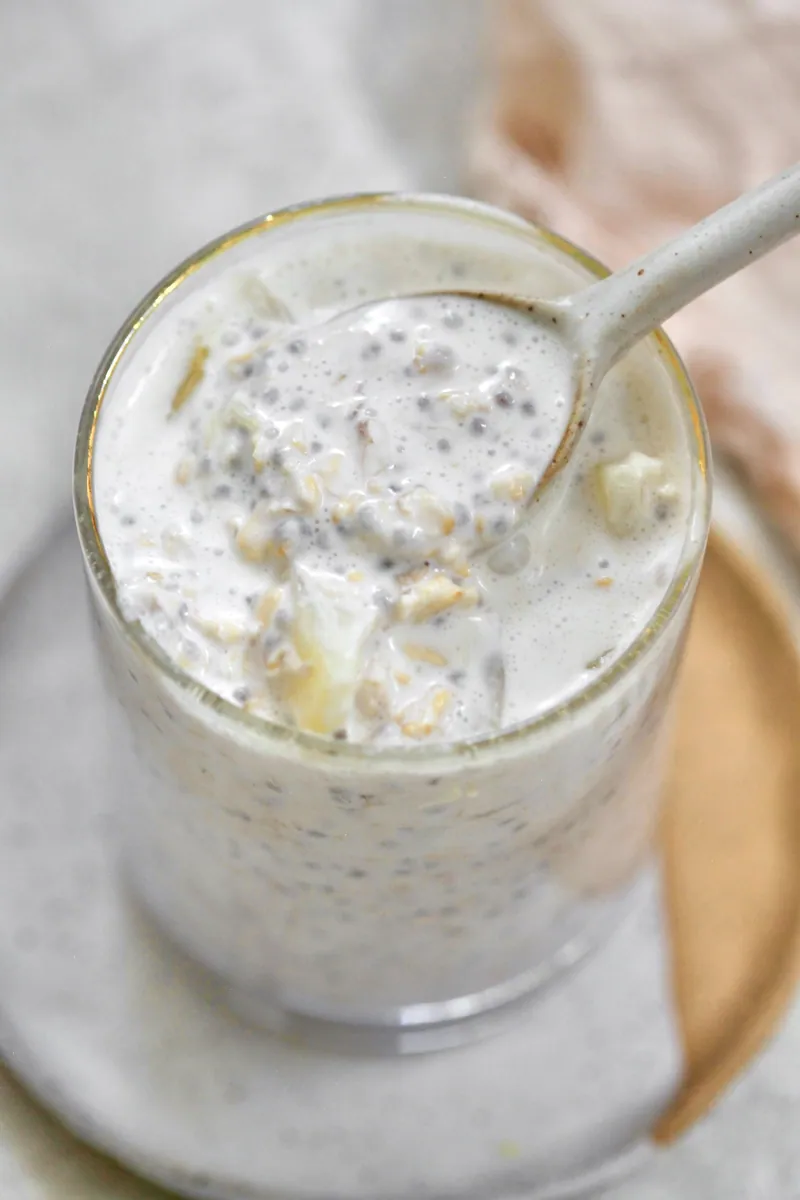 Coconut Pineapple Overnight Oats
