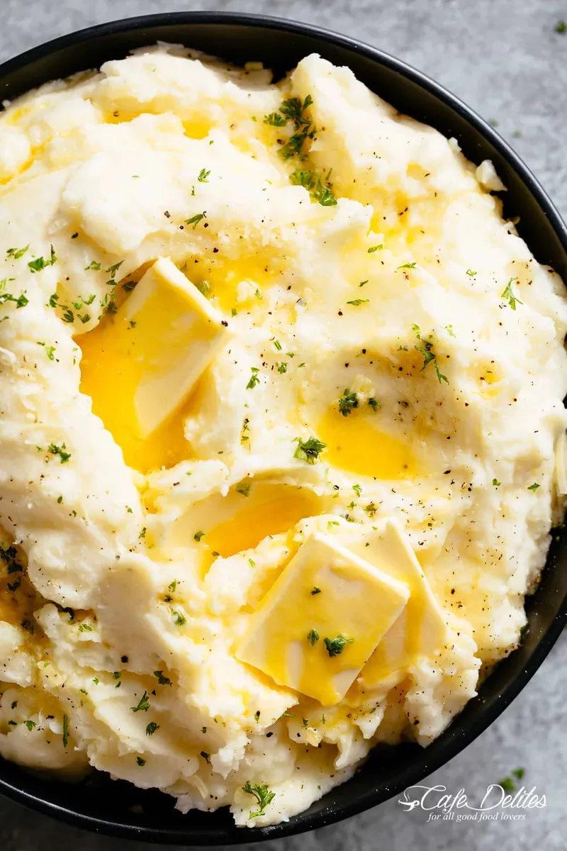 Creamy Garlic Mashed Potatoes