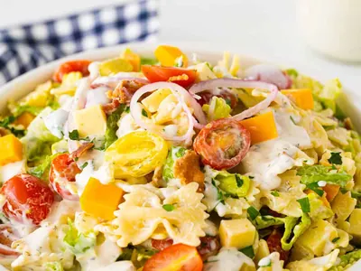 BLT Pasta Salad with bacon