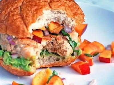 Chipotle Turkey Burgers