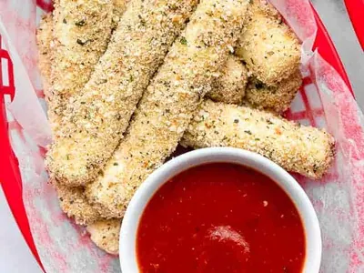 Oven-Baked Mozzarella Sticks