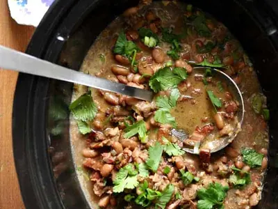 Crock Pot Borracho Beans