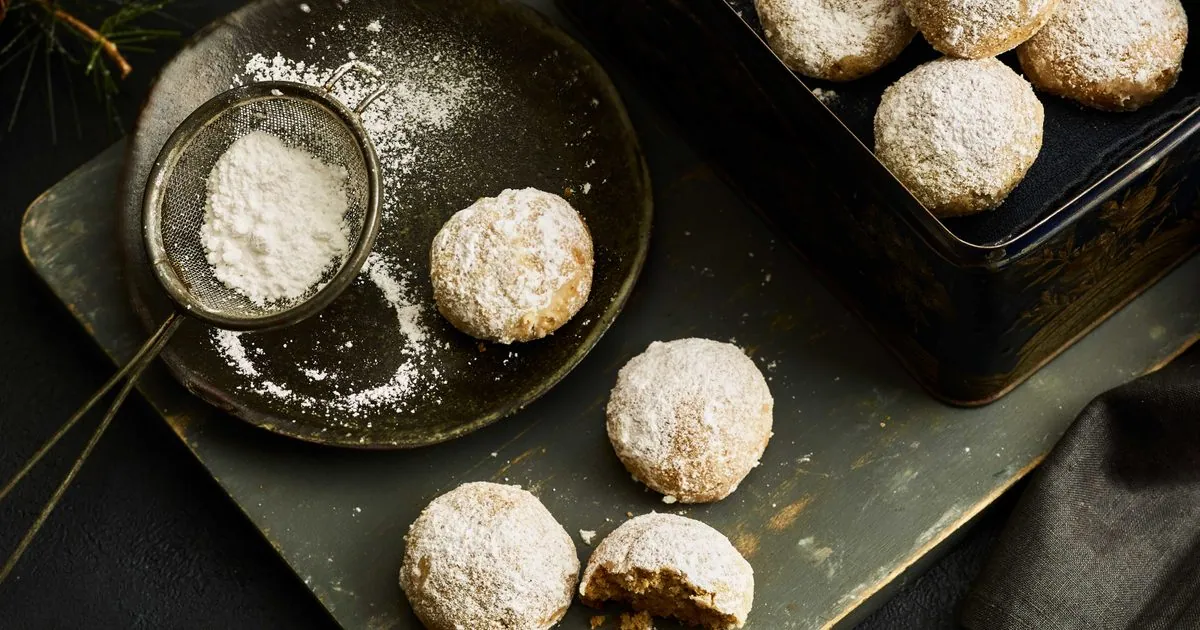 Coconut Pecan Snowball Biscuits