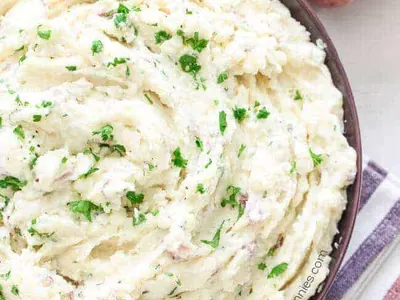 Garlic Ranch Mashed Potatoes
