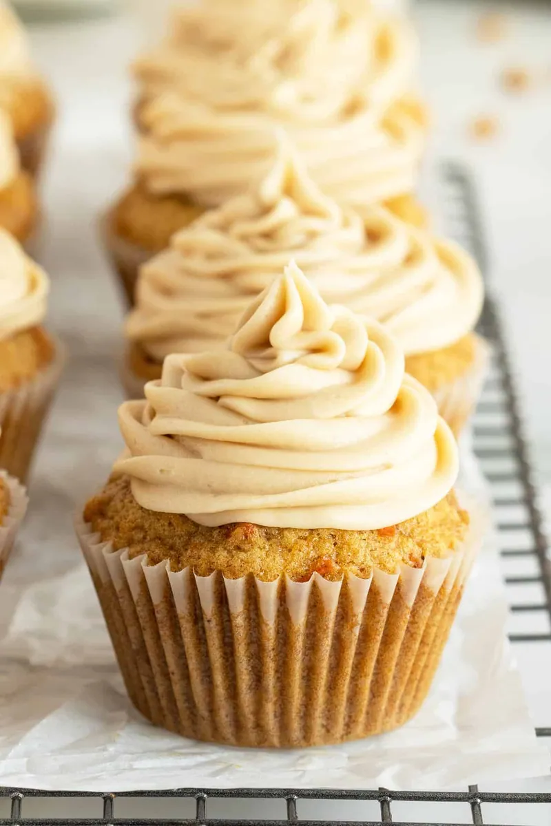 Carrot Cake Muffins (12 servings)