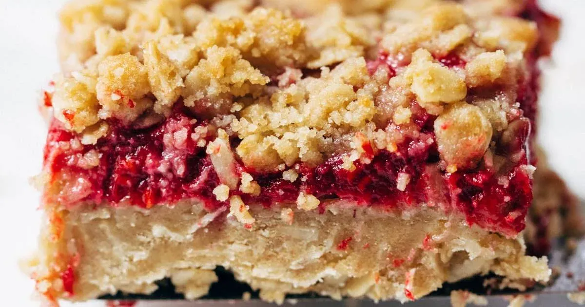 Raspberry Crumble Bars
