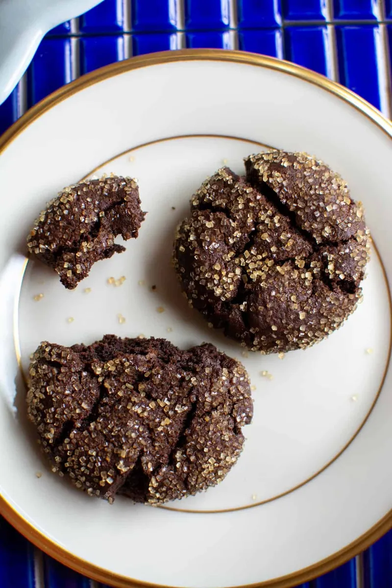 Mexican Hot Chocolate Crinkle Cookies