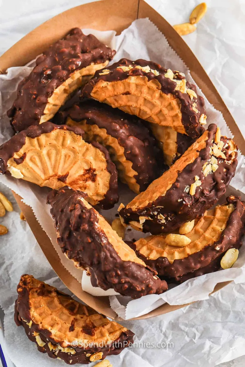 Chocolate Ice Cream Tacos