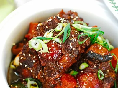 Pressure Cooker Oxtail