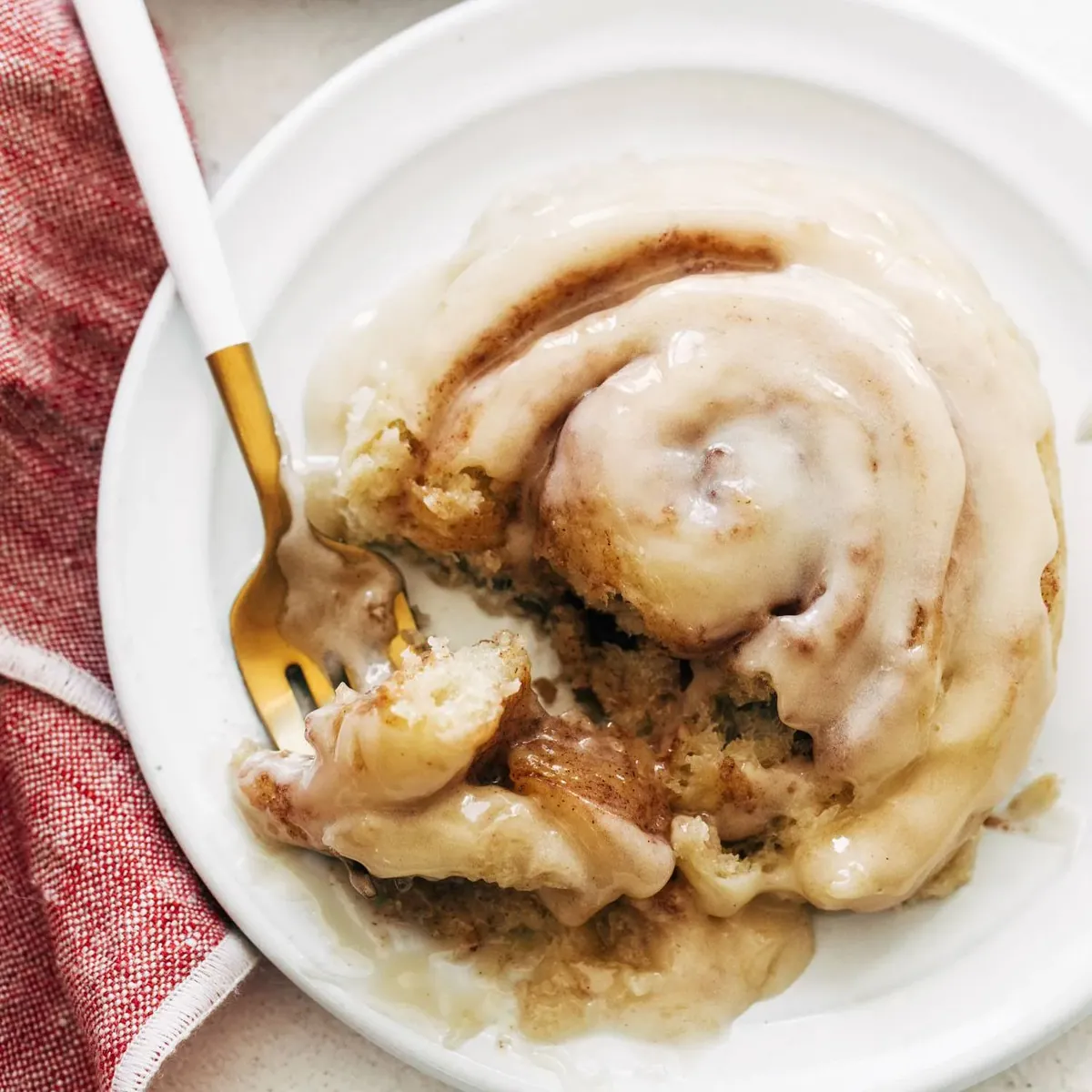 Cinnamon Rolls with Cream Cheese Frosting